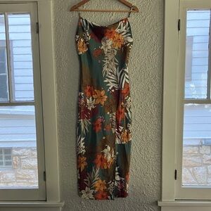 Floral Sleeveless Midi Dress